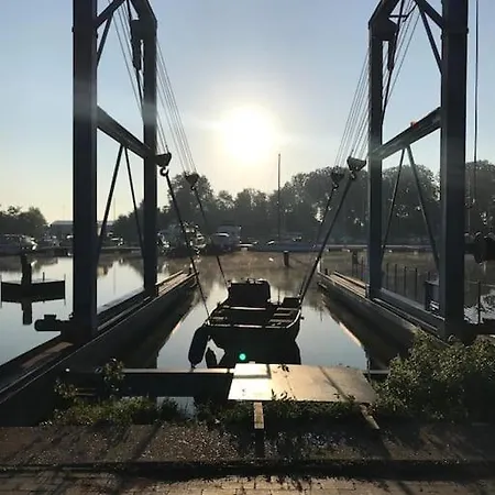 Hafenfewo Weener - Urlaub Direkt Am Wasser Exterior photo