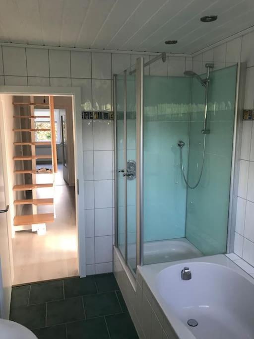 Hafenfewo - Urlaub Direkt Am Wasser Apartment Weener